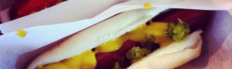 Mon péché mignon: des hot dogs "steamés"!