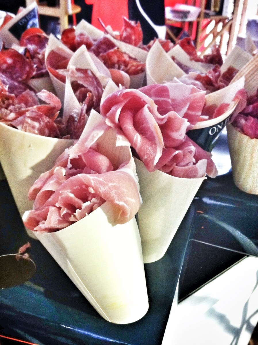 Encore des charcuteries!
