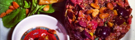 Tartare de boeuf aux pistaches grillées