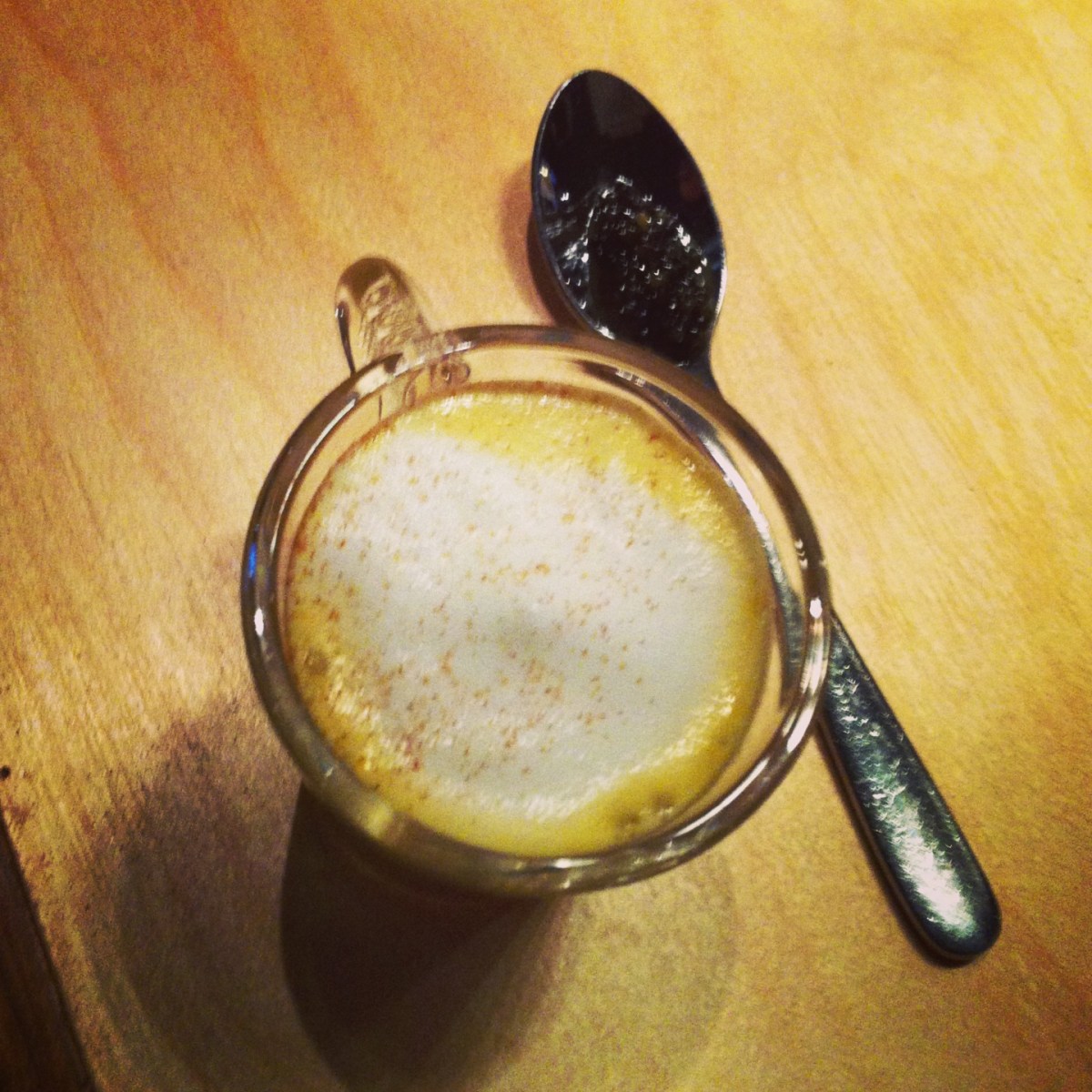 Cappuccino d’oursin à la citronnelle et cannelle