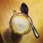 Cappuccino d’oursin à la citronnelle et cannelle