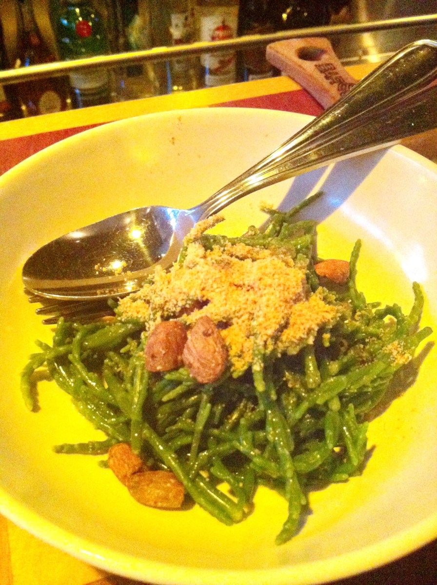 Salicorne du Québec, verjus, amandes rôties