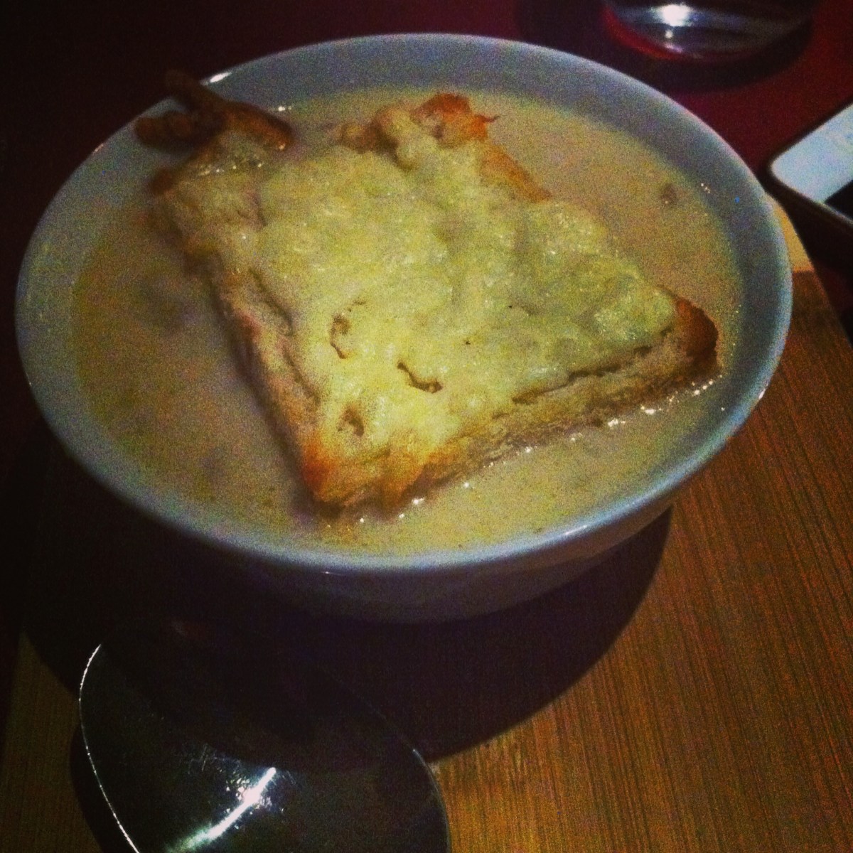 L'INCONTOURNABLE soupe à l'oignon façon iXbistro!