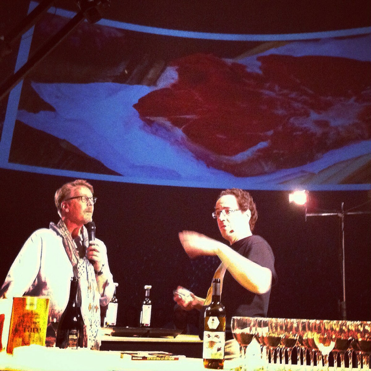 On rigole, mais on sent la rigueur de la démarche.