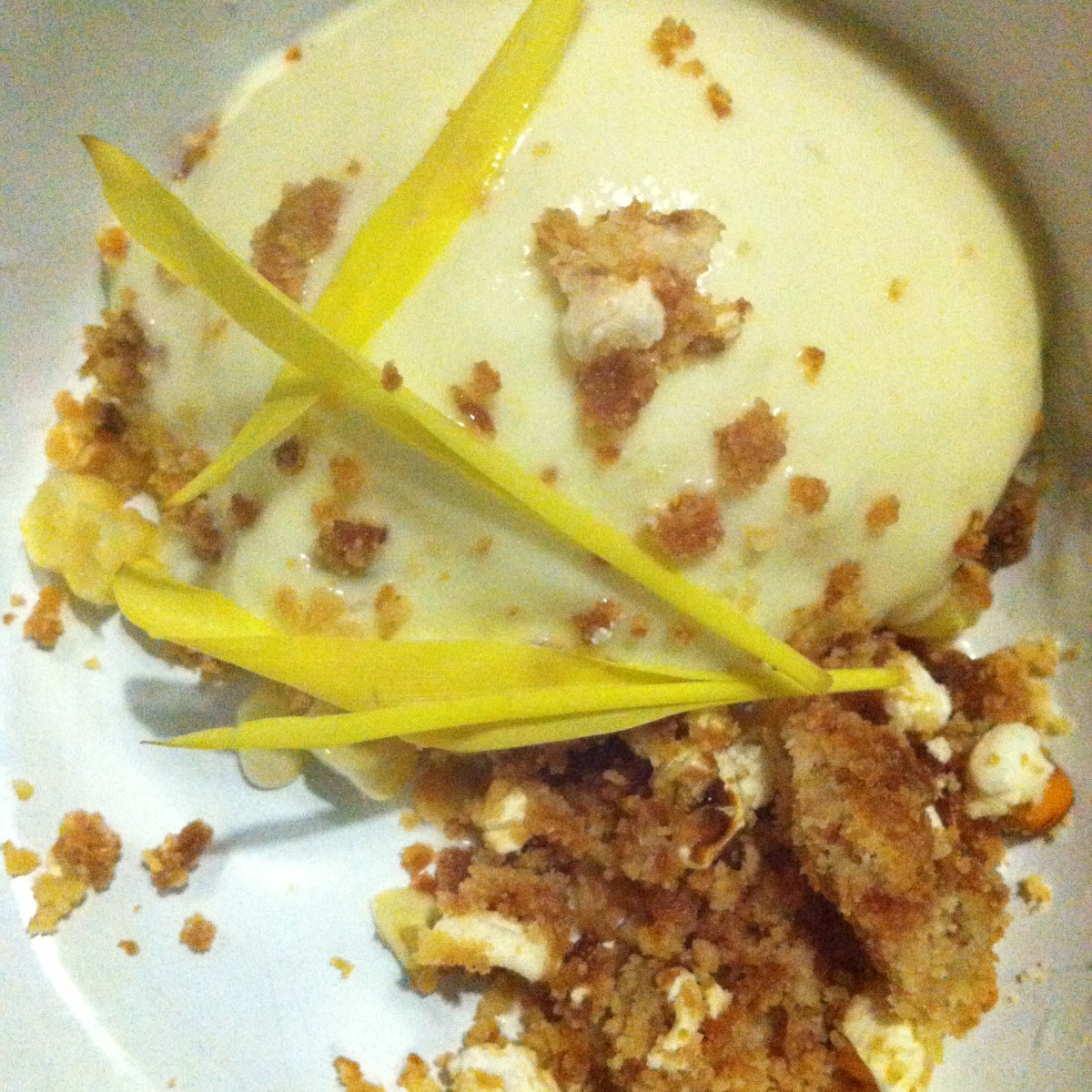 Maïs, verveine, cerises de terre