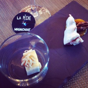 Homard laqué au lait de coco et pacane, bouchée de Riopelle - accord sans faute avec La Pêche Mignonne