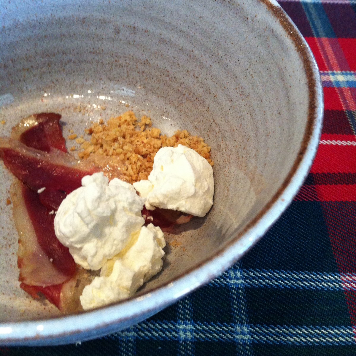 Aiguillettes de canard fumé et glace au cèdre