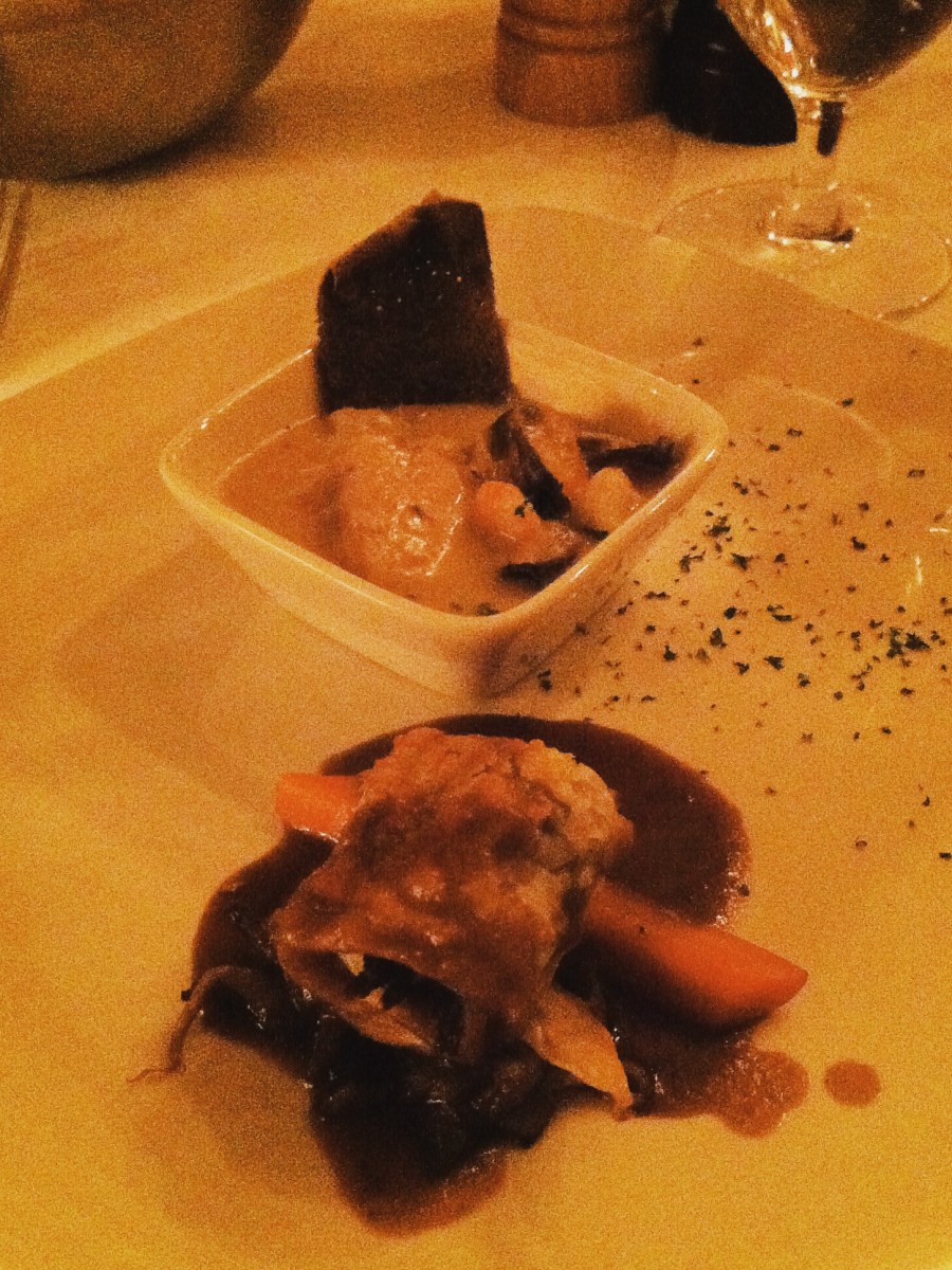 Cassolette à l’esturgeon de M. Lachance et feuilleté de canard confit