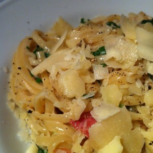 Pâtes à la crème et veau Vivo