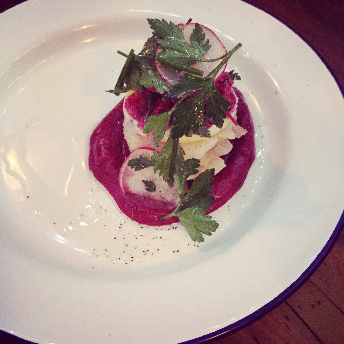 Maquereau fumé et betteraves