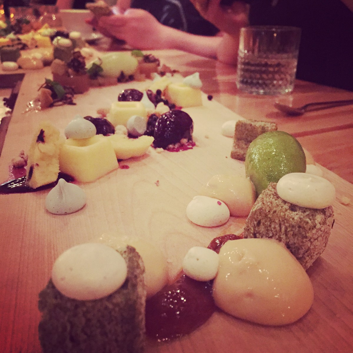 Et le plateau dessert - j'ai craqué pour le riz soufflé!