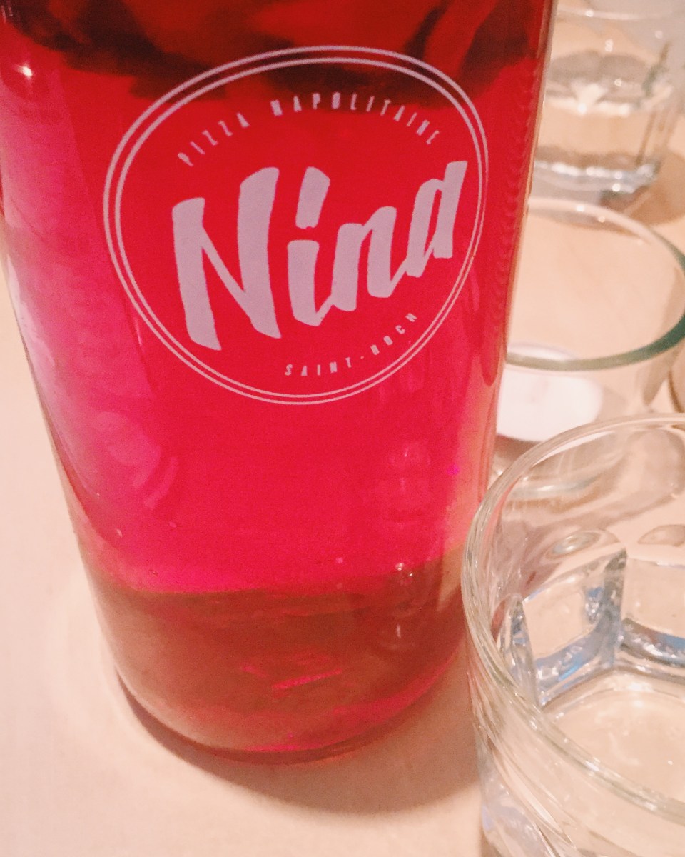 Nina a du caractère.