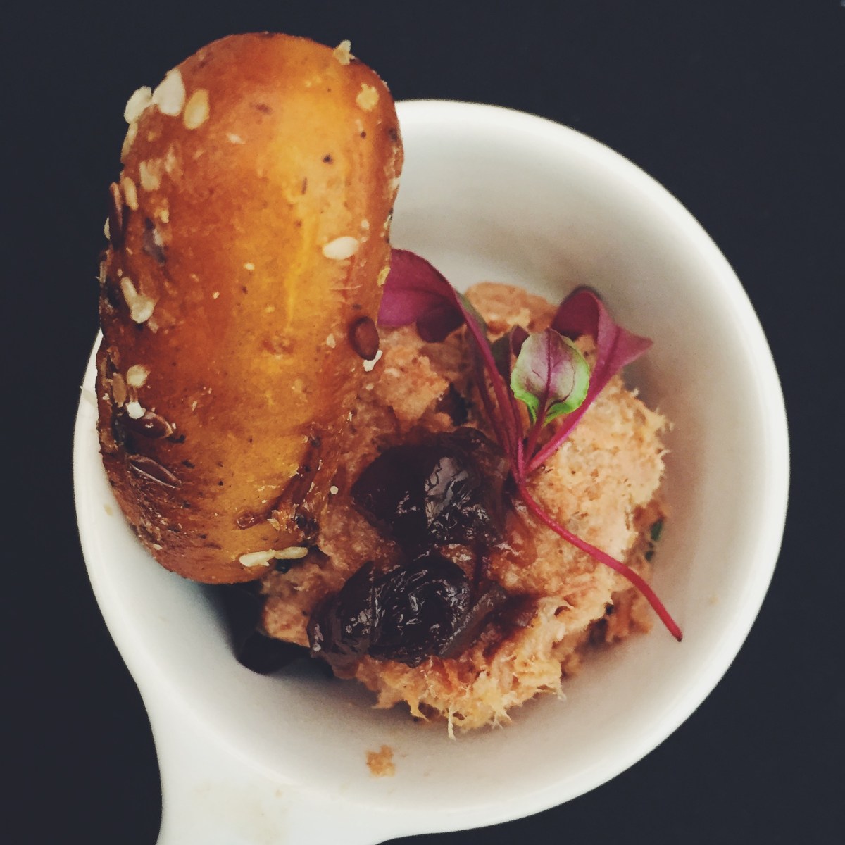 Pain navette et petites rillettes