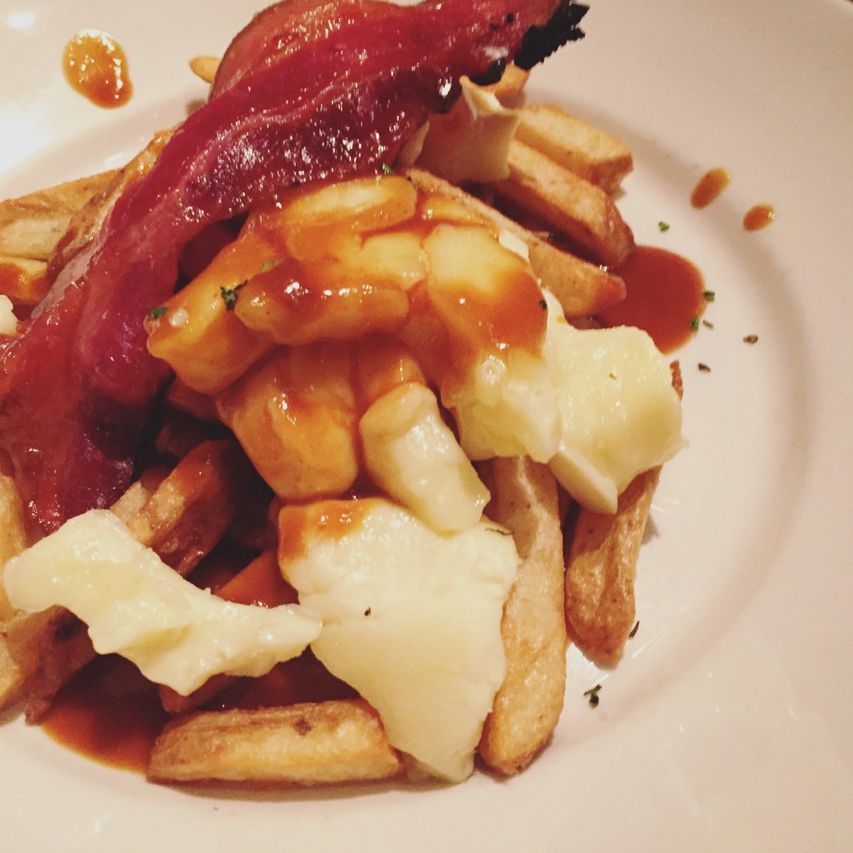 Même la poutine m'a charmé tellement elle était bonne!