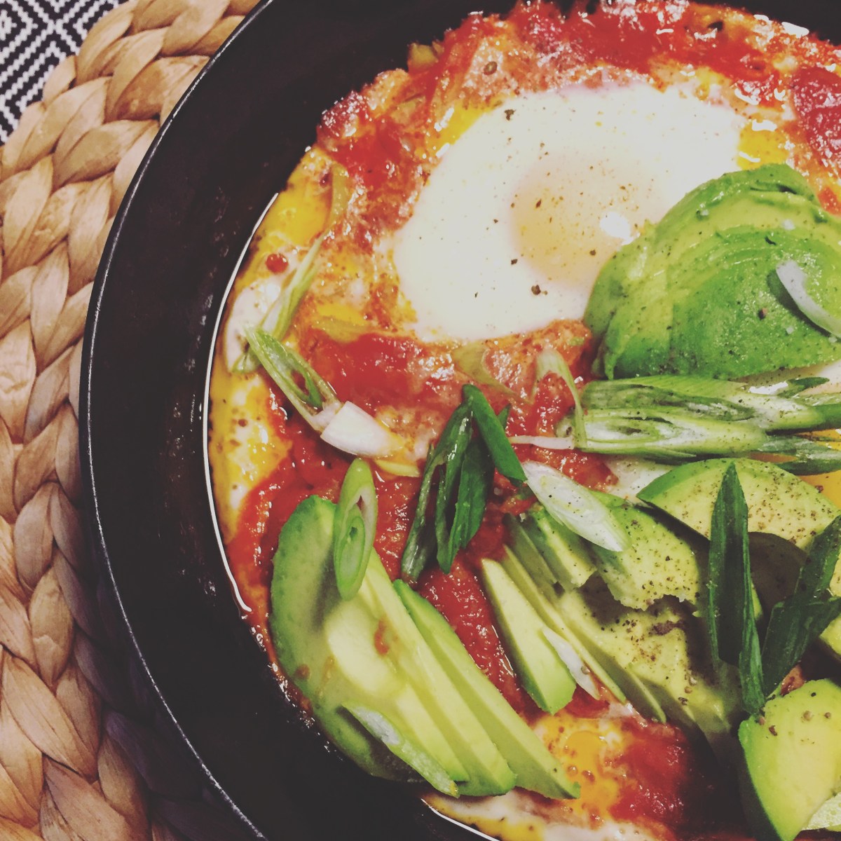 Oeufs sur sauce tomate, façon mexicaine