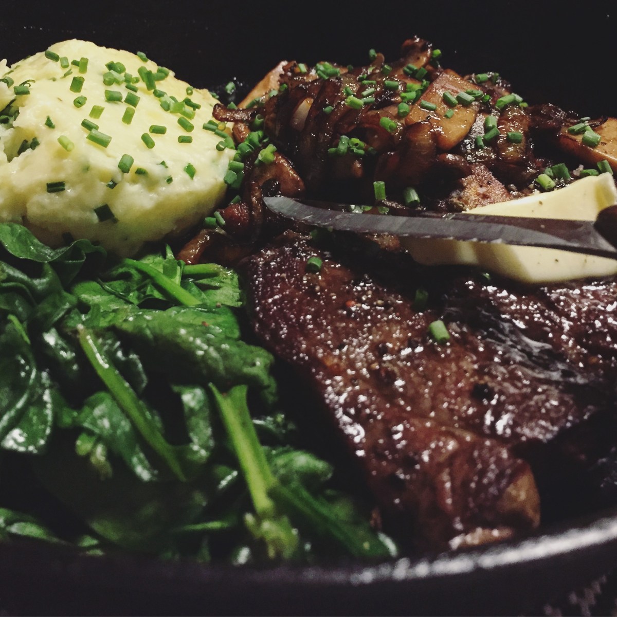 Un steak dans la poêle - wow!